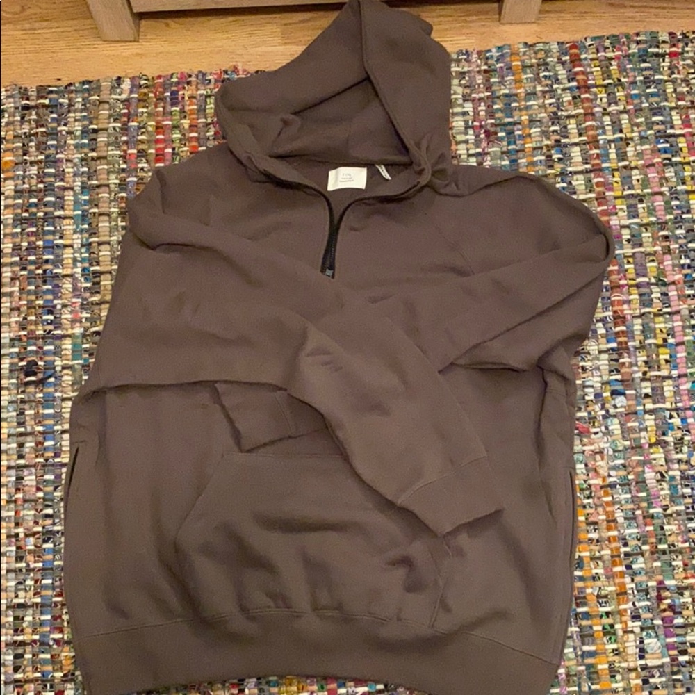 Fear of God (FOG) Essentials XLG size